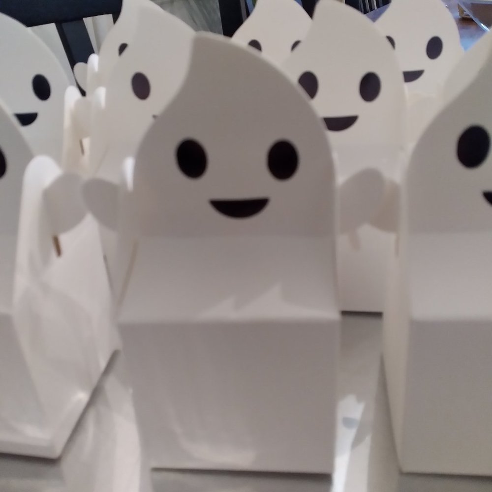 Cutest Halloween Favor Treat Boxes Ever Ghosts!!